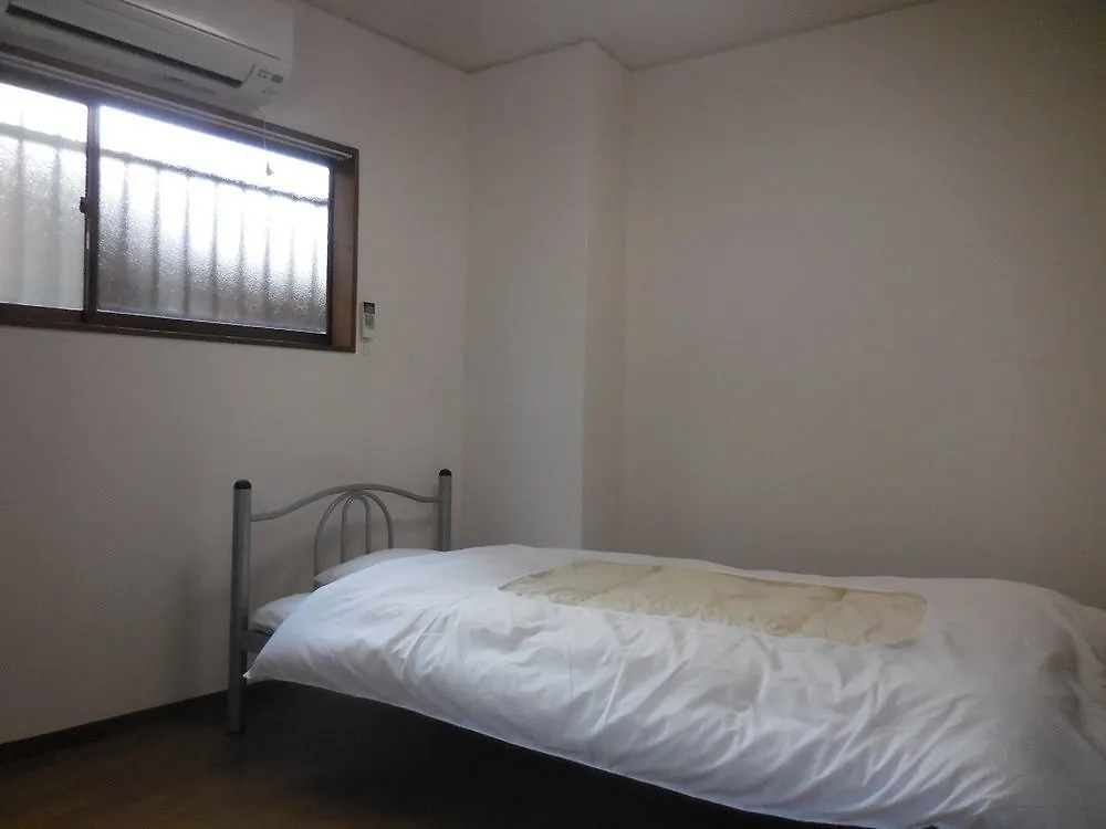 Tatamiya Inn Kyoto 0*,